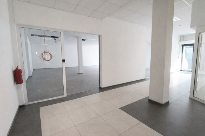 Pronájem, Obchod a služby, Benešov