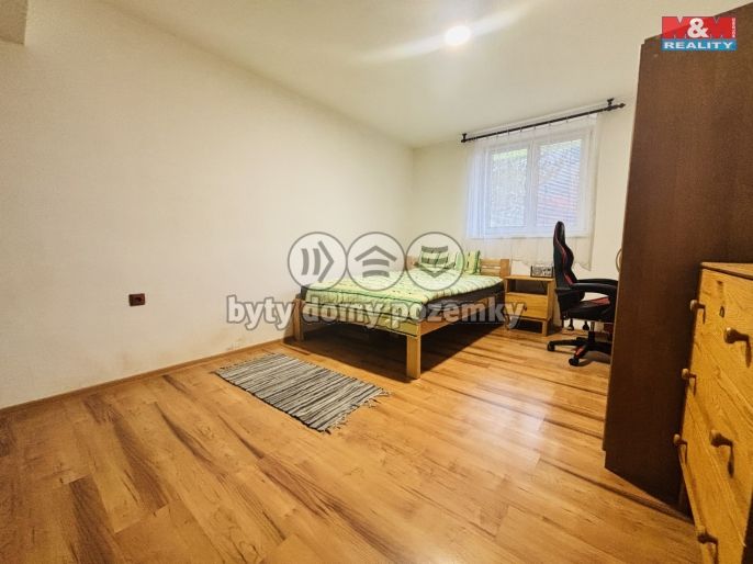 Prodej, Byt 1+1, Dešná