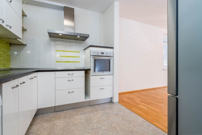 Prodej, Byt 1+kk, Praha