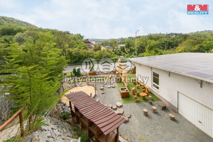 Pronájem, Obchod a služby, Praha