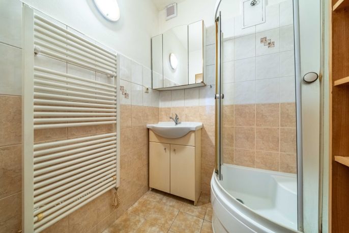 Prodej, Byt 1+kk, Vráž