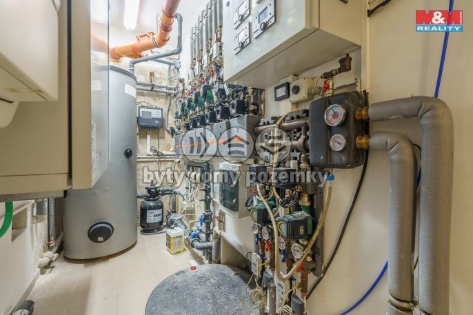 Prodej, Nájemní dům, Karlovy Vary