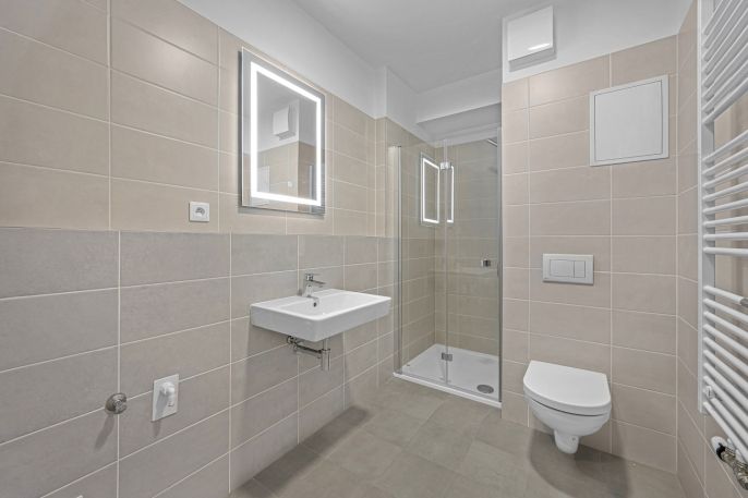 Pronájem, Byt 1+kk, Hradec Králové