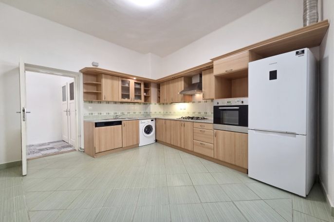 Pronájem, Byt 3+1, Karlovy Vary