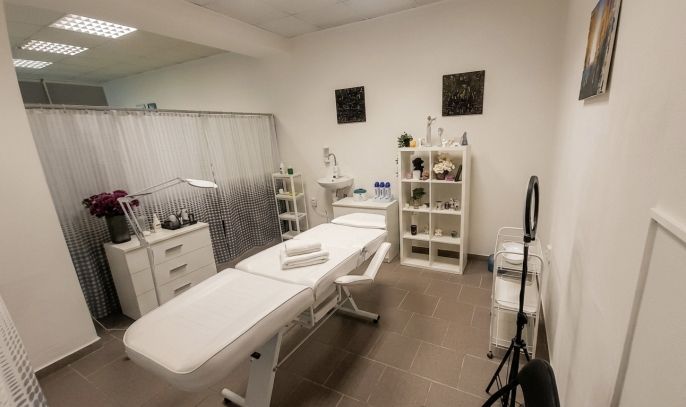 Pronájem, Obchod a služby, Mimoň