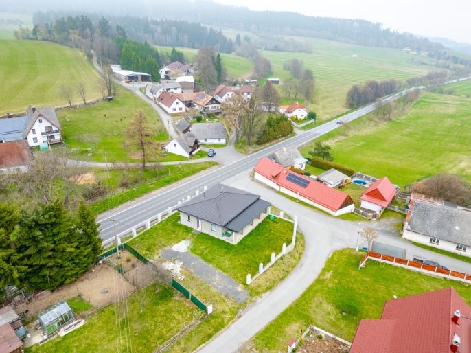 Prodej, Obchod a služby, Šumavské Hoštice