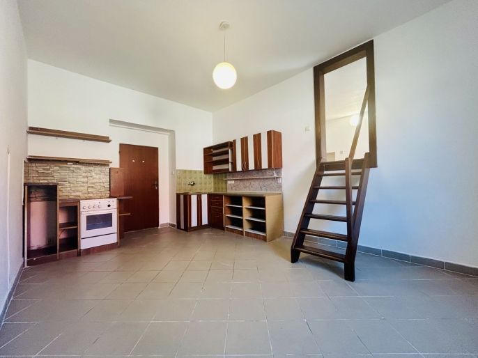 Pronájem, Byt 1+kk, Švihov