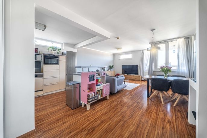 Prodej, Byt 4+kk, Králův Dvůr