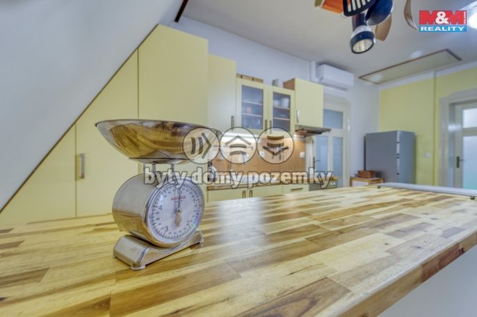 Prodej, Byt 3+1, Cheb