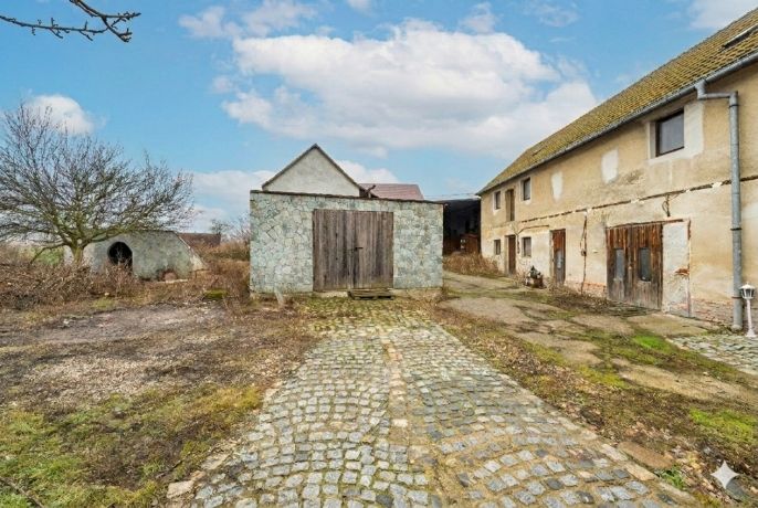 Prodej, Zemědělská usedlost, Strupčice