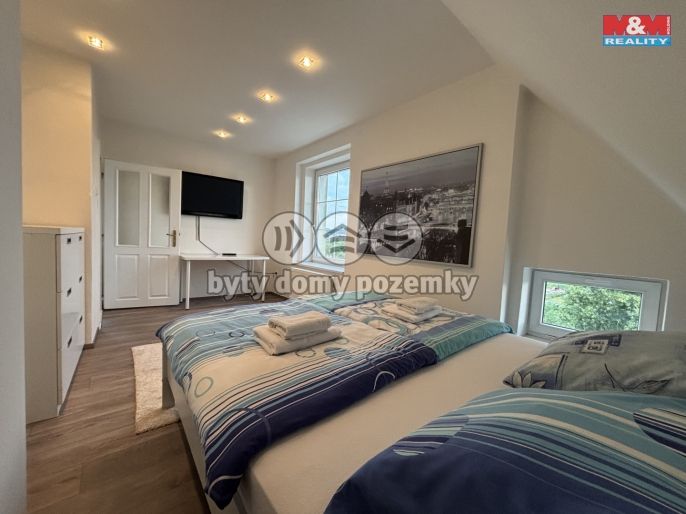 Pronájem, Byt 2+1, Trutnov