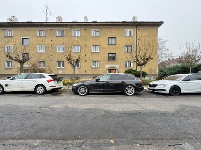 Pronájem, Byt 2+1, Pečky