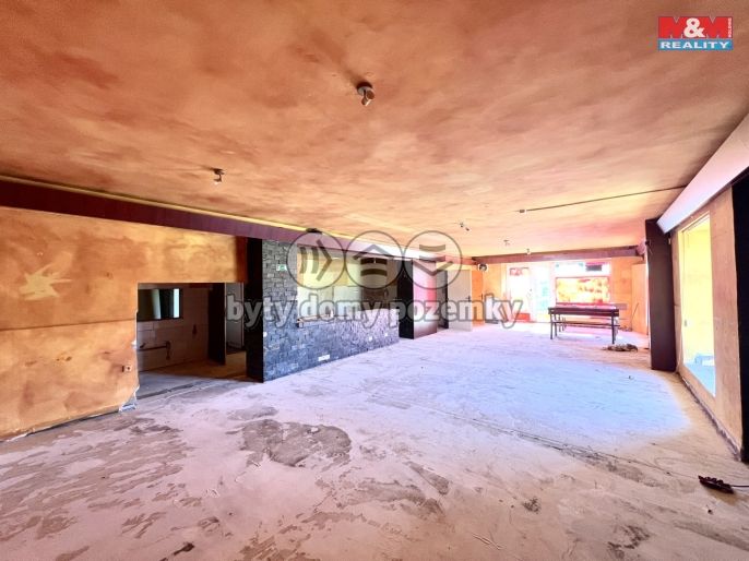 Prodej, Obchod a služby, Vysoká