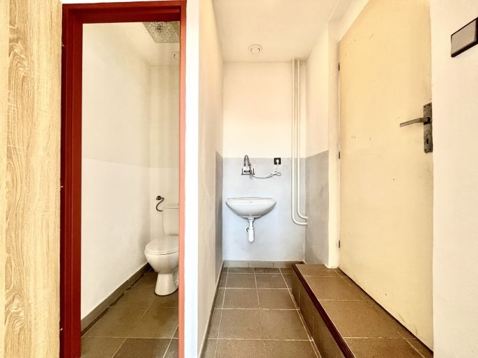 Pronájem, Obchod a služby, Hrdějovice