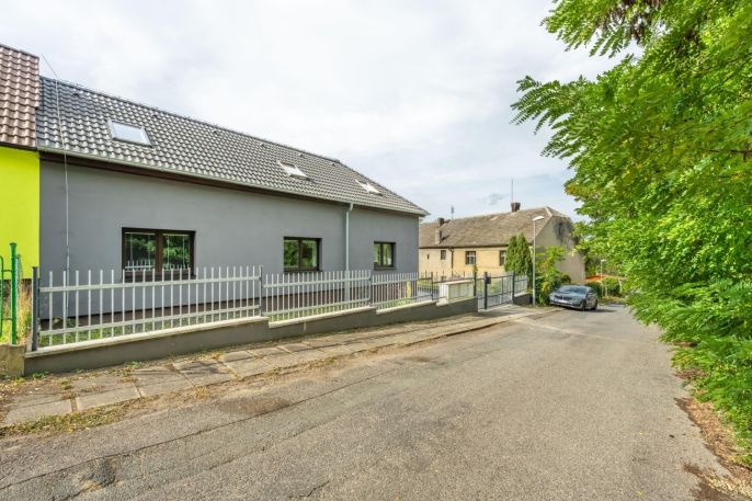 Prodej, Kancelářský prostor, Slaný