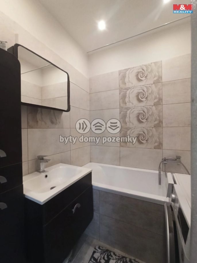 Prodej, Byt 3+1, Šternberk