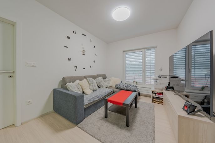 Pronájem, Byt 2+kk, Rožnov pod Radhoštěm