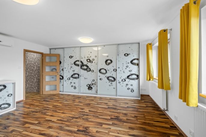 Pronájem, Byt 2+kk, Praha