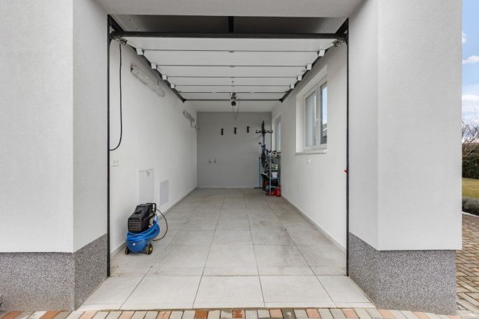 Prodej, Rodinný dům, Tmaň