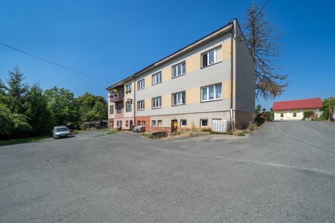 Prodej, Nájemní dům, Poběžovice