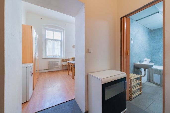 Prodej, Byt 1+kk, Cheb