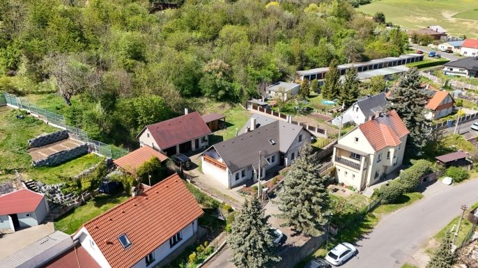 Prodej, Rodinný dům, Korozluky