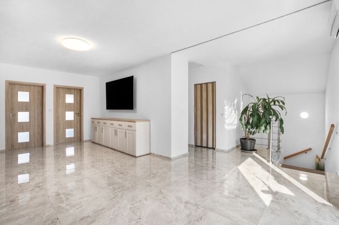 Prodej, Rodinný dům, Očihov