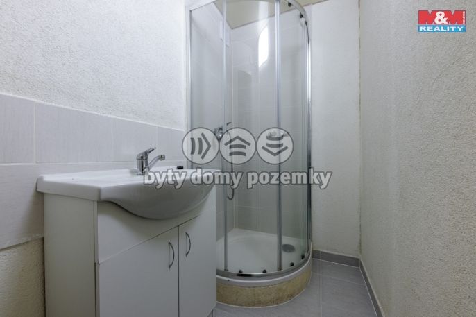 Prodej, Byt 1+1, Karlovy Vary