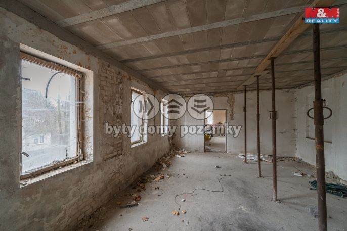 Prodej, Nájemní dům, Luby