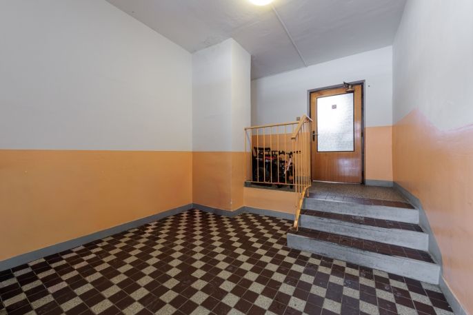 Prodej, Byt 1+1, Loket