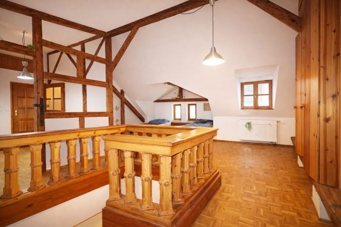 Prodej, Atypický byt, Loket