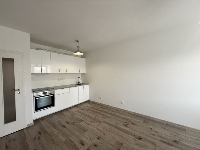 Pronájem, Byt 2+kk, Hradec Králové