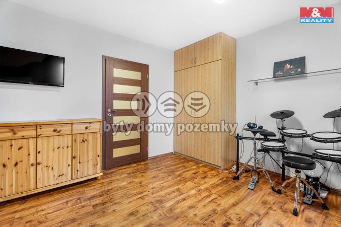 Prodej, Byt 4+1, Chlumec