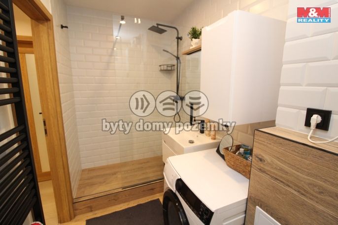 Pronájem, Byt 2+1, Měšice