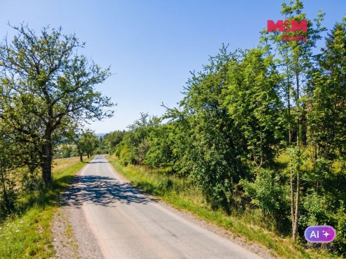 Prodej, Pole, Biskupice