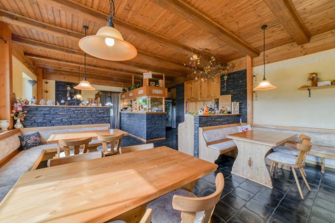 Prodej, Restaurace, stravování, Luby