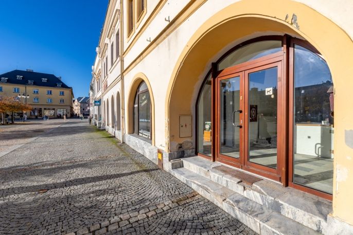 Prodej, Obchod a služby, Bruntál