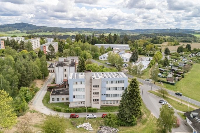 Pronájem, Obchod a služby, Nepomuk