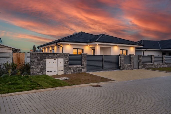 Prodej, Rodinný dům, Jenštejn