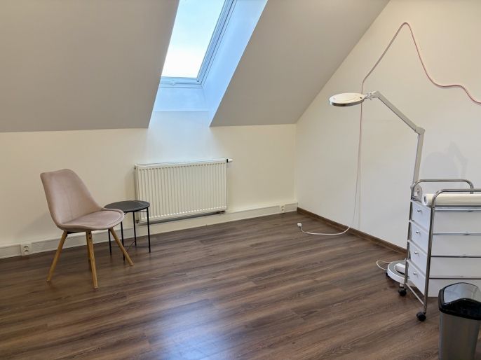 Pronájem, Obchod a služby, Pardubice