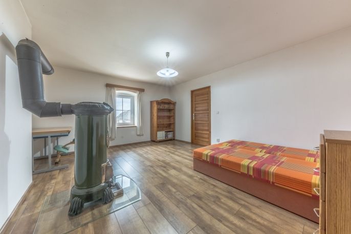 Pronájem, Byt 3+1, Hrušov