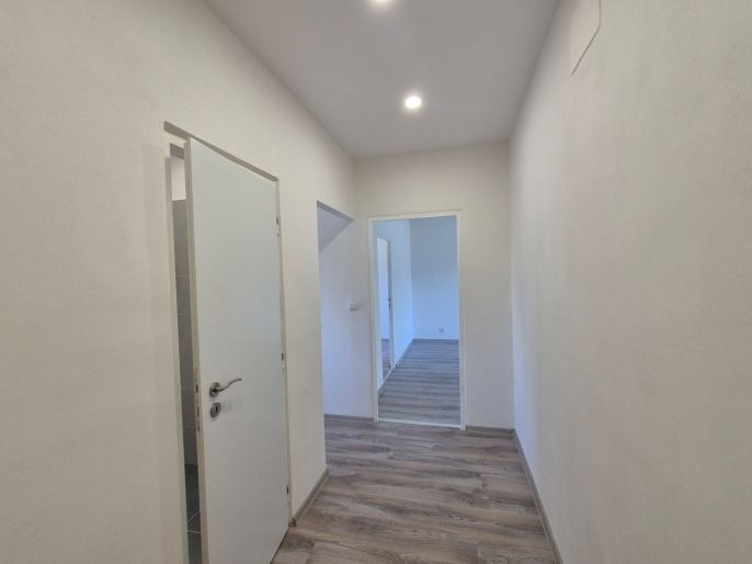 Pronájem, Byt 2+1, Beroun