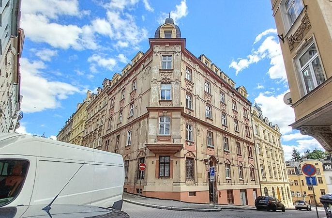 Prodej, Byt 1+1, Karlovy Vary