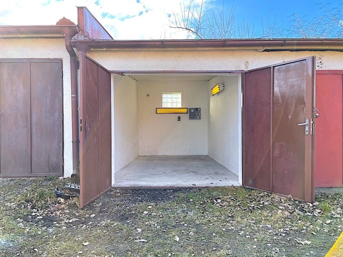 Prodej, Garáž, Planá nad Lužnicí