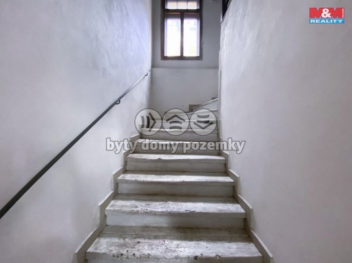 Pronájem, Byt 1+1, Děčín