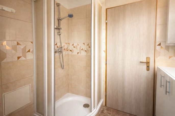 Pronájem, Byt 1+kk, Jinočany