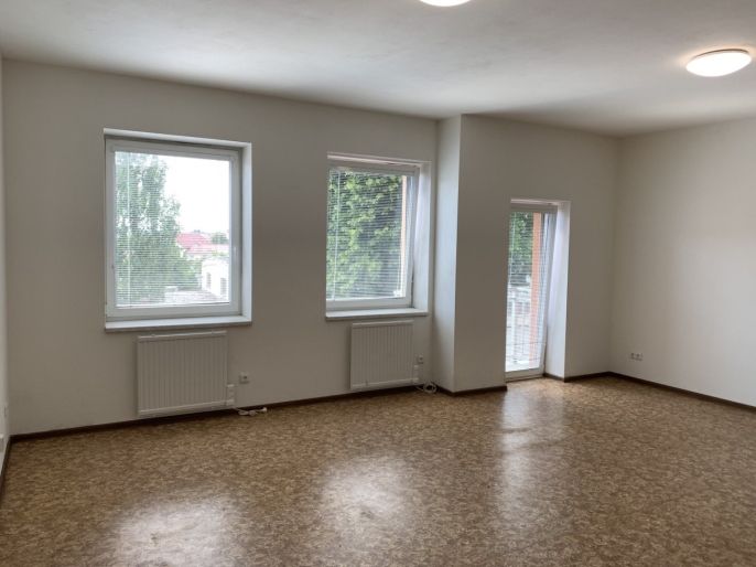 Pronájem, Byt 1+kk, Žďár nad Sázavou