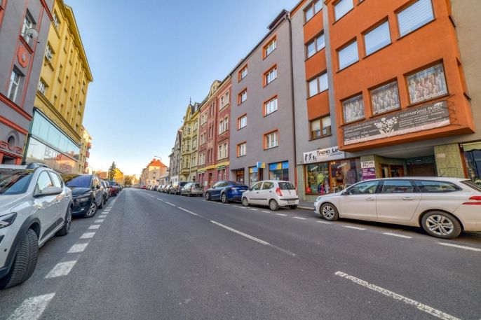 Pronájem, Byt 3+1, Cheb