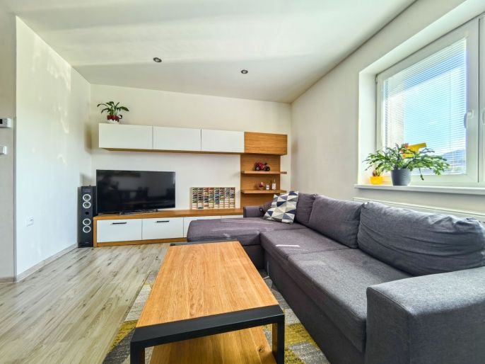 Pronájem, Byt 3+kk, Dolní Dobrouč