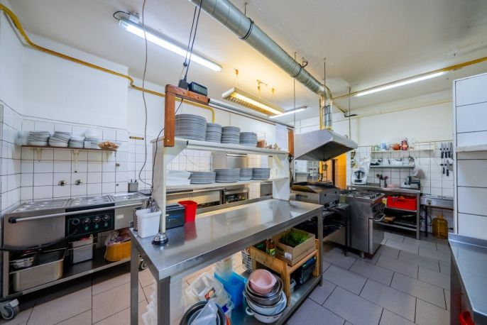 Pronájem, Restaurace, stravování, Seč